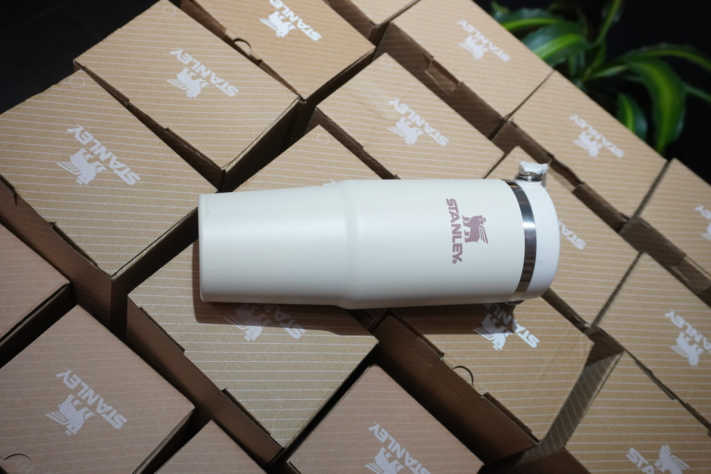 Termo Stanley Flip Straw Tumbler 30 oz (887 ml)