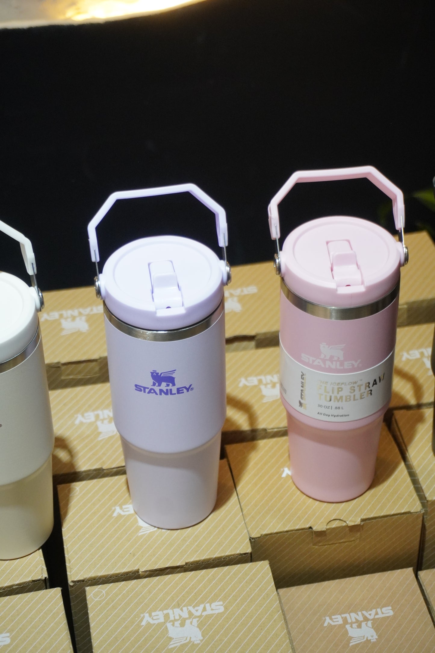 Termo Stanley Flip Straw Tumbler 30 oz (887 ml)