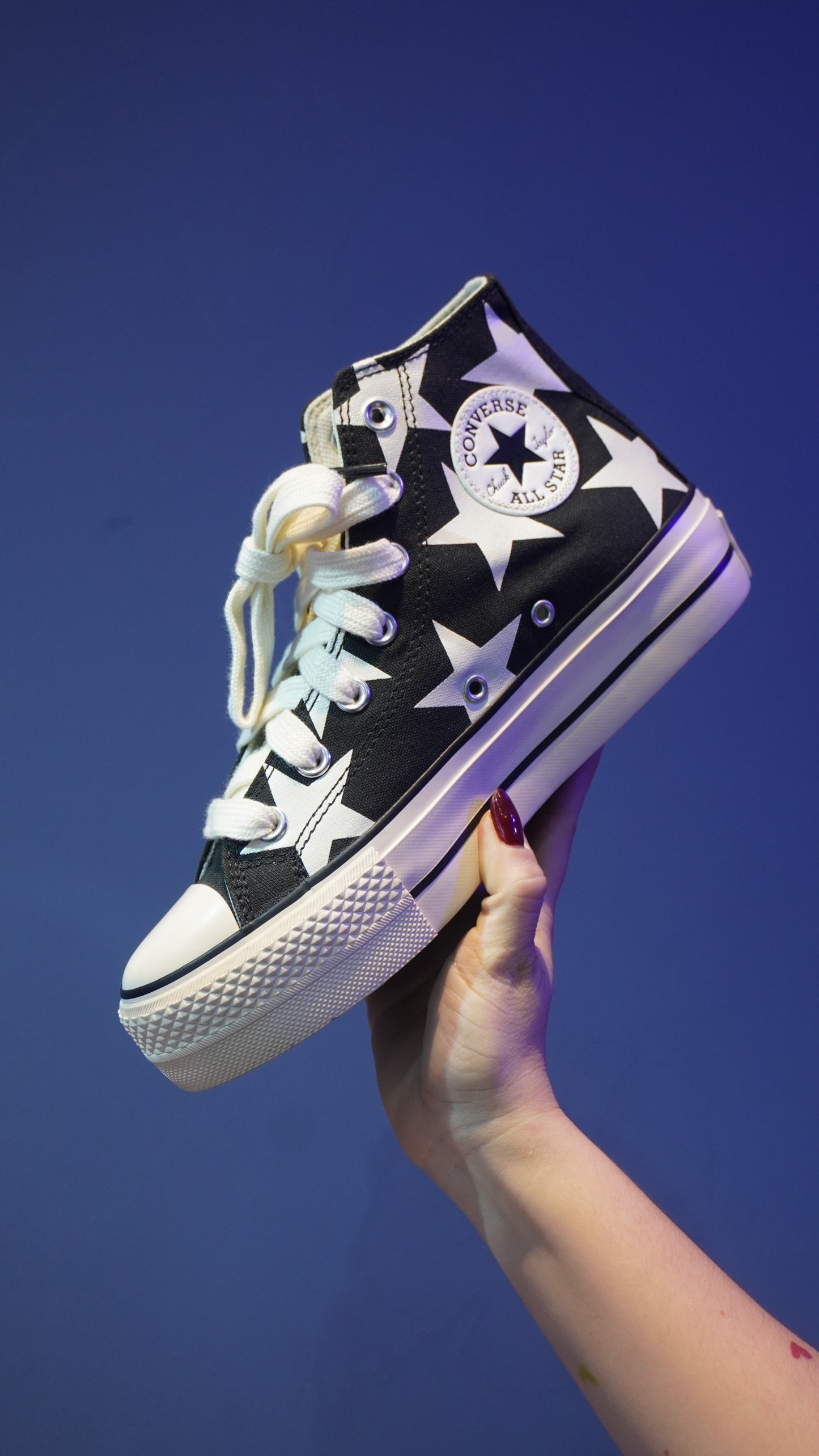 Converse Chuck Taylor All Star Lift Platform Hi – Large Stars