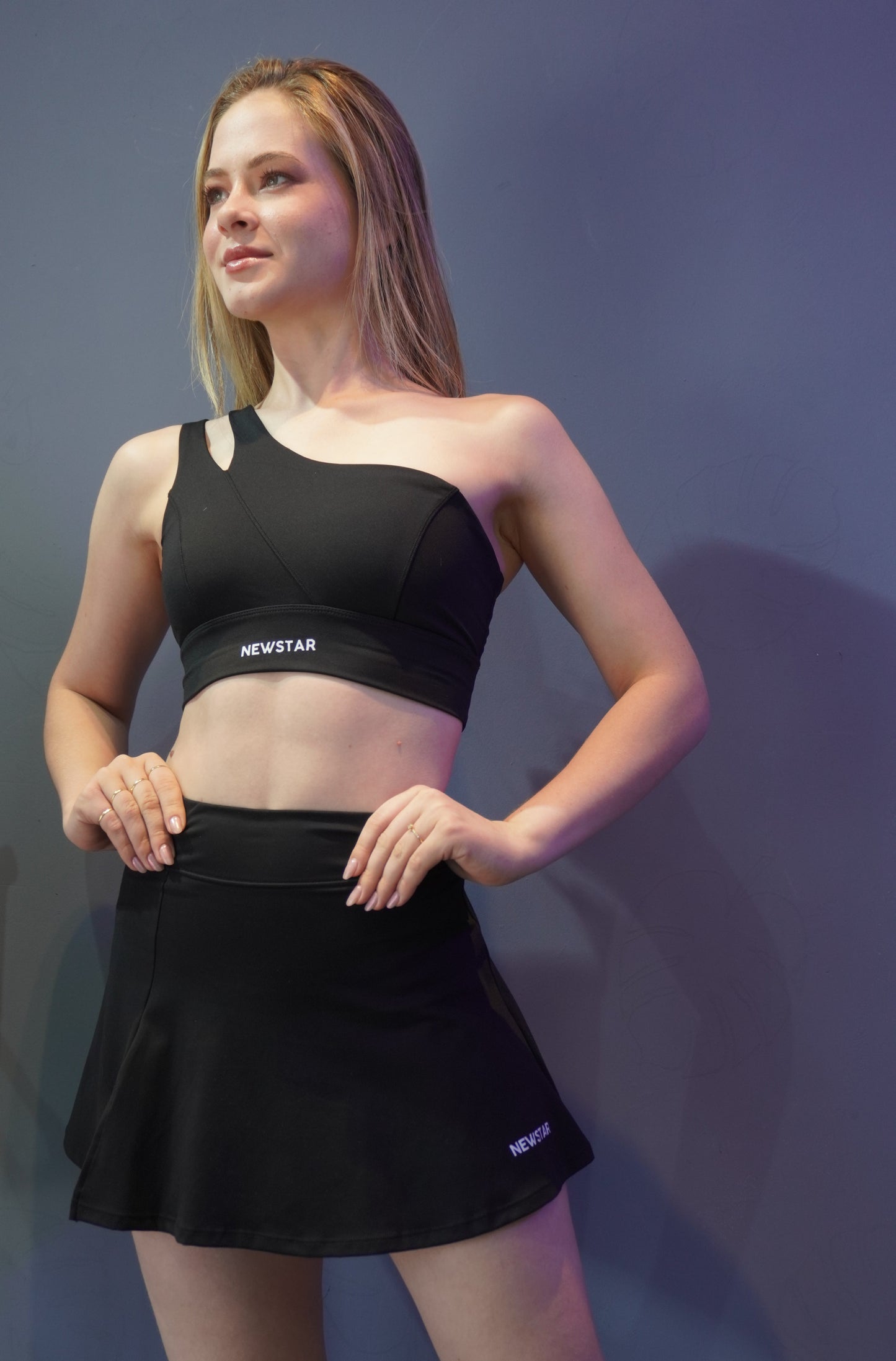 Set Deportivo Falda + Top Newstar – Estilo, comodidad y actitud