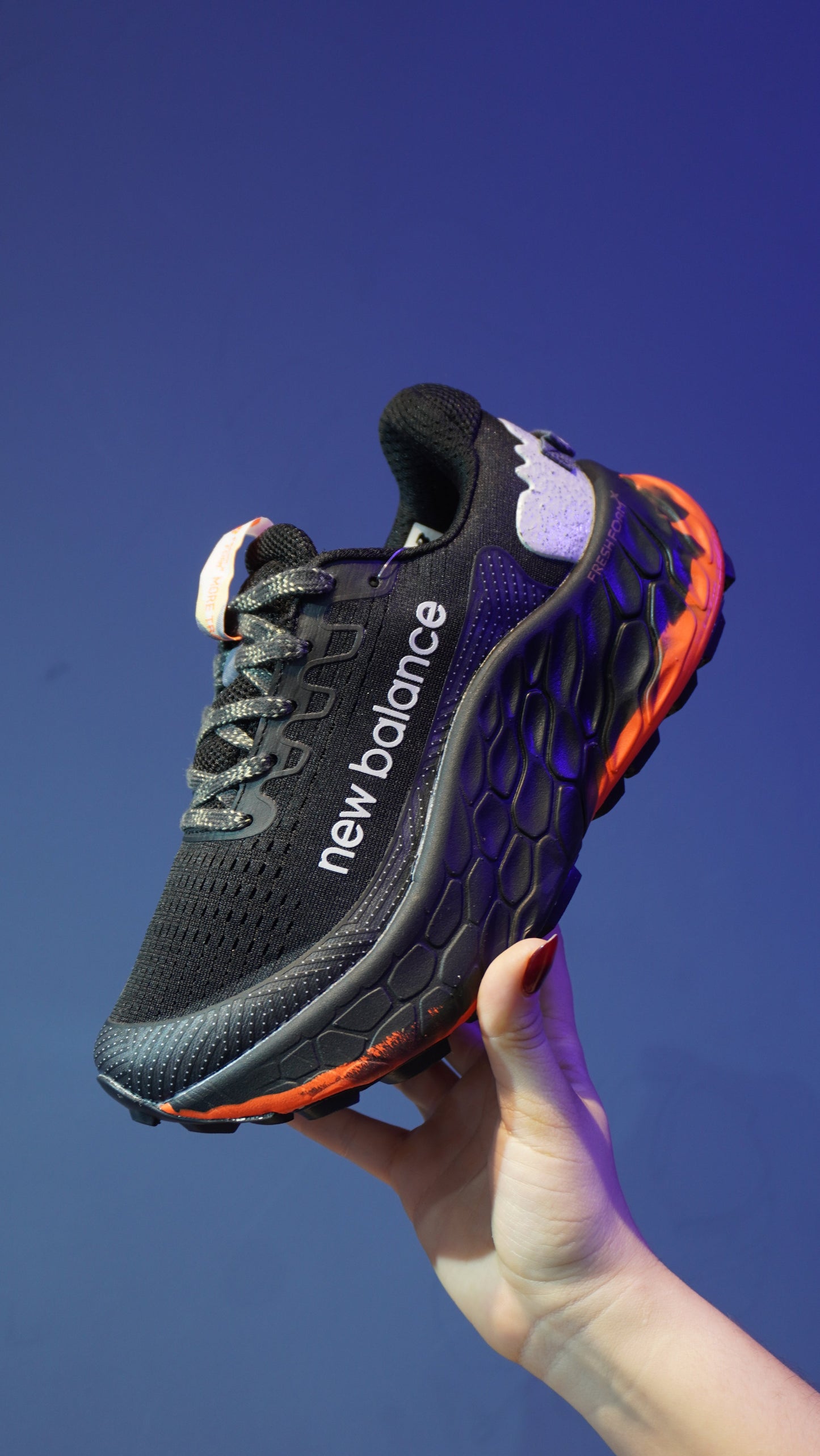 New Balance Fresh Foam X More para Mujer – Black Orange