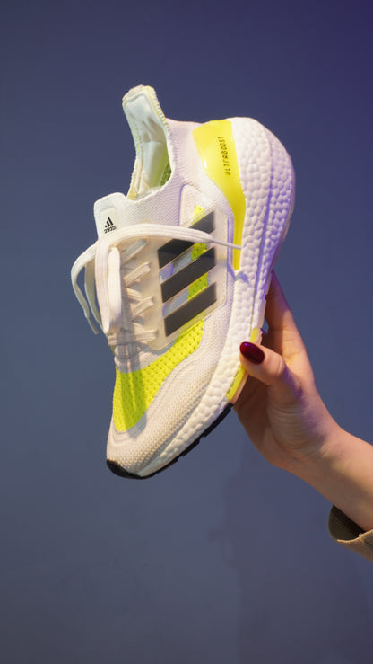Adidas Ultra Boost 21