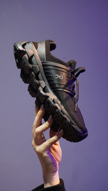 On Cloudswift 3 AD Mujer – Zapatillas Negras de Máximo Rendimiento